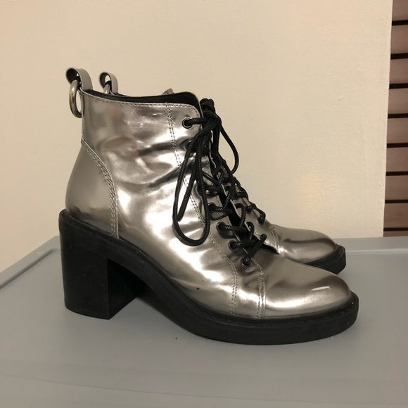 Dolce Vita Women's Lynx Fashion Boot - Picture 3 of 7